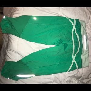 Lululemon cropped leggings